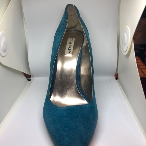 Steve Madden Carolina Blue Suede High Heels - Picture 4 of 8